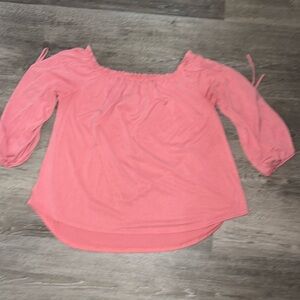 Lavender Field split 3/4 sleeve off the shoulder top women’s size medium